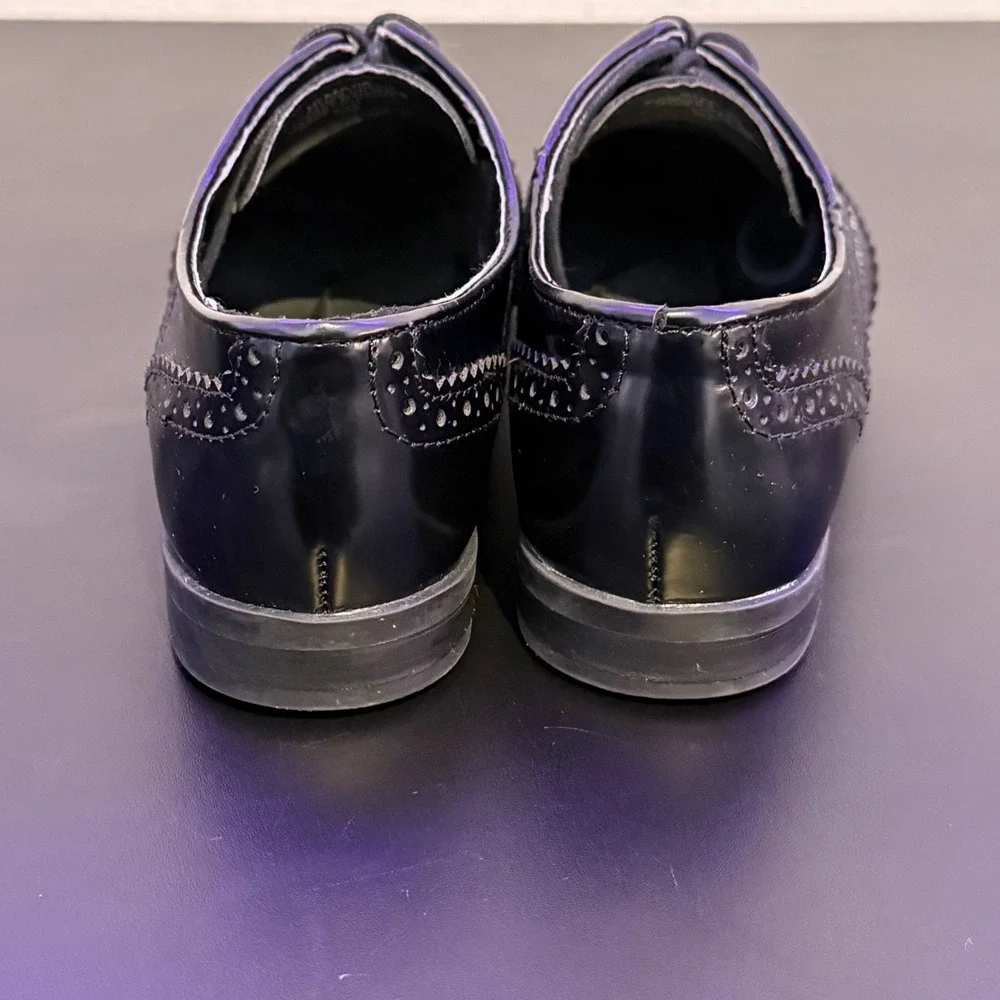 Marc Fisher Sailor Black‎ Leather Wingtip Brogue Oxfords Womens 6.5 M Academia